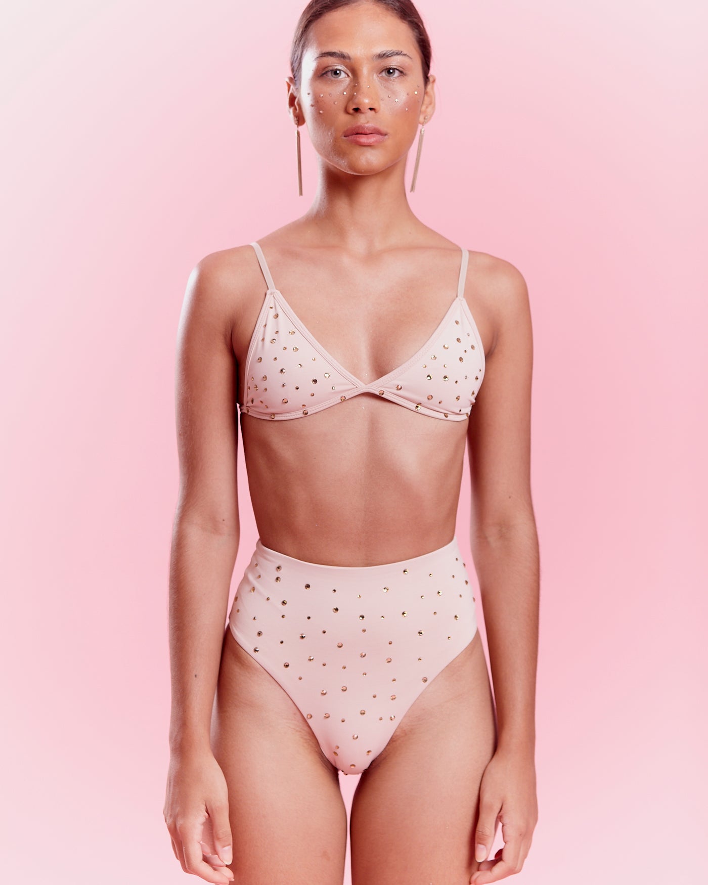 Hot Pants Pedrinhas Bege